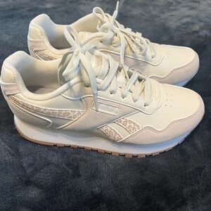 Women’s Reebox sneakers